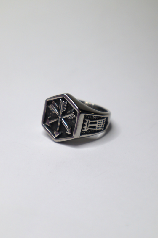 THE ARROWS RING