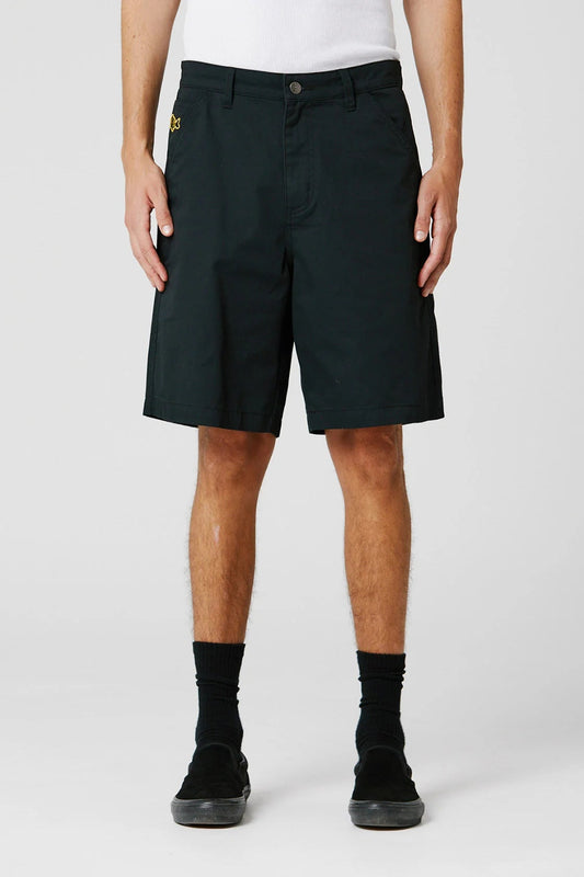 REYNOLDS 21" WALKSHORTS (Black)