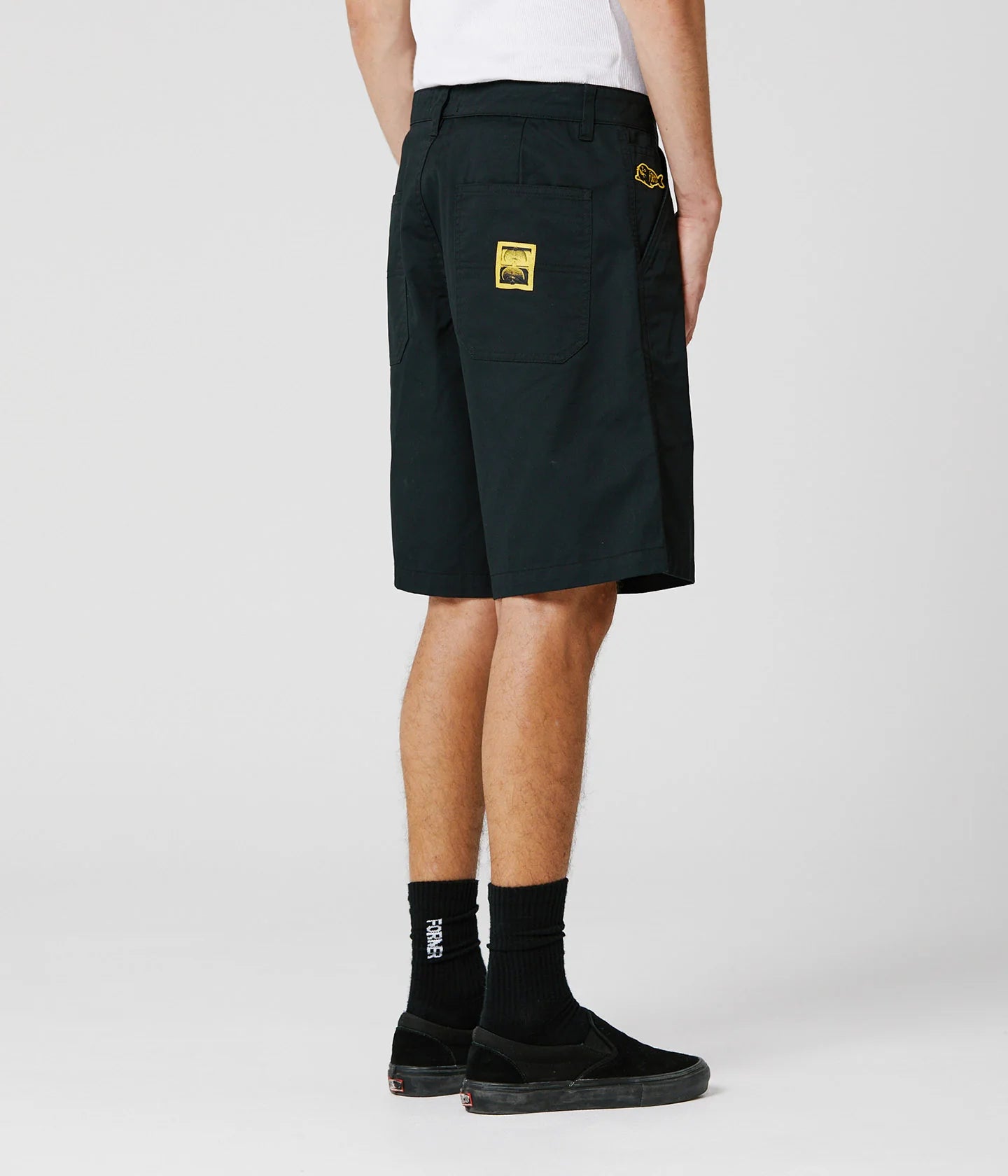 REYNOLDS 21" WALKSHORTS (Black)