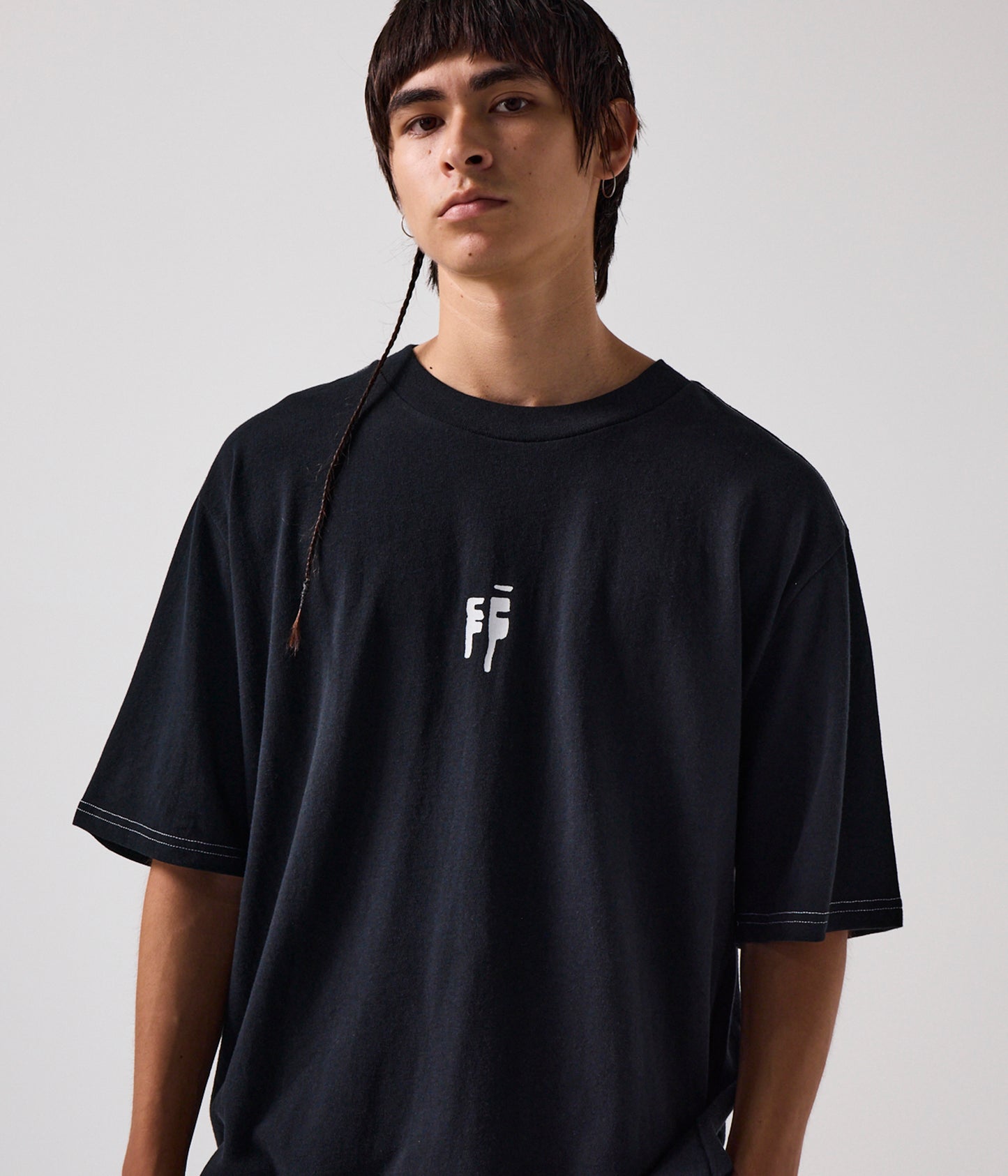 SKEWER OVERSIZED TEE (Black)