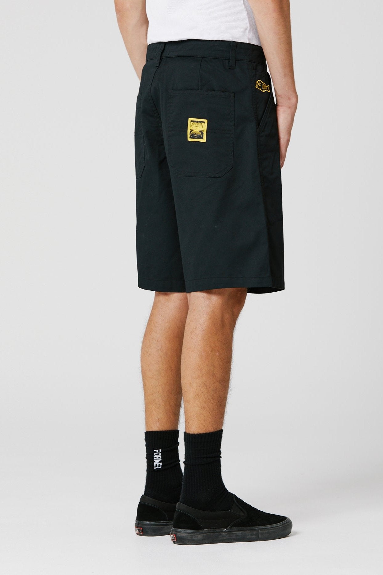 REYNOLDS EW 21" WALKSHORTS (Black)