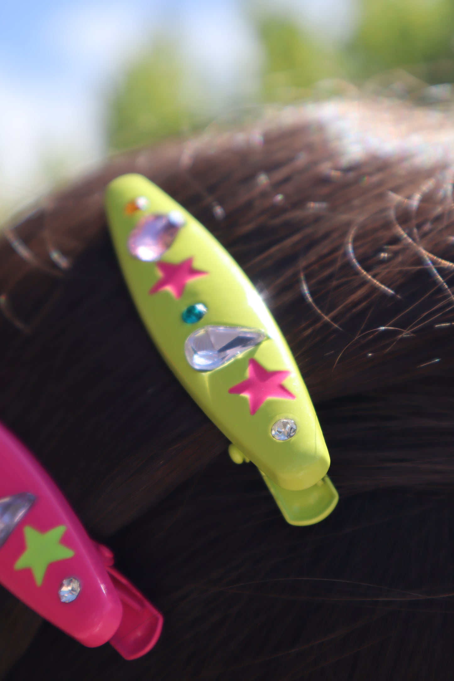 BEDAZZLE HAIR CLIP (Acid)