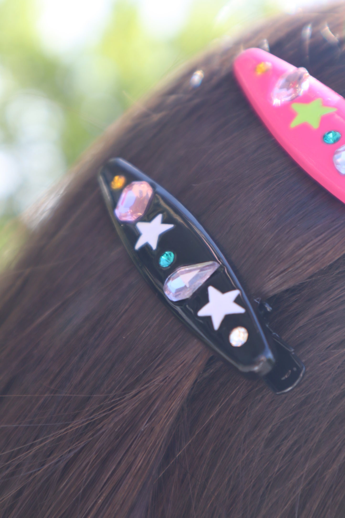 BEDAZZLE HAIR CLIP (Black)