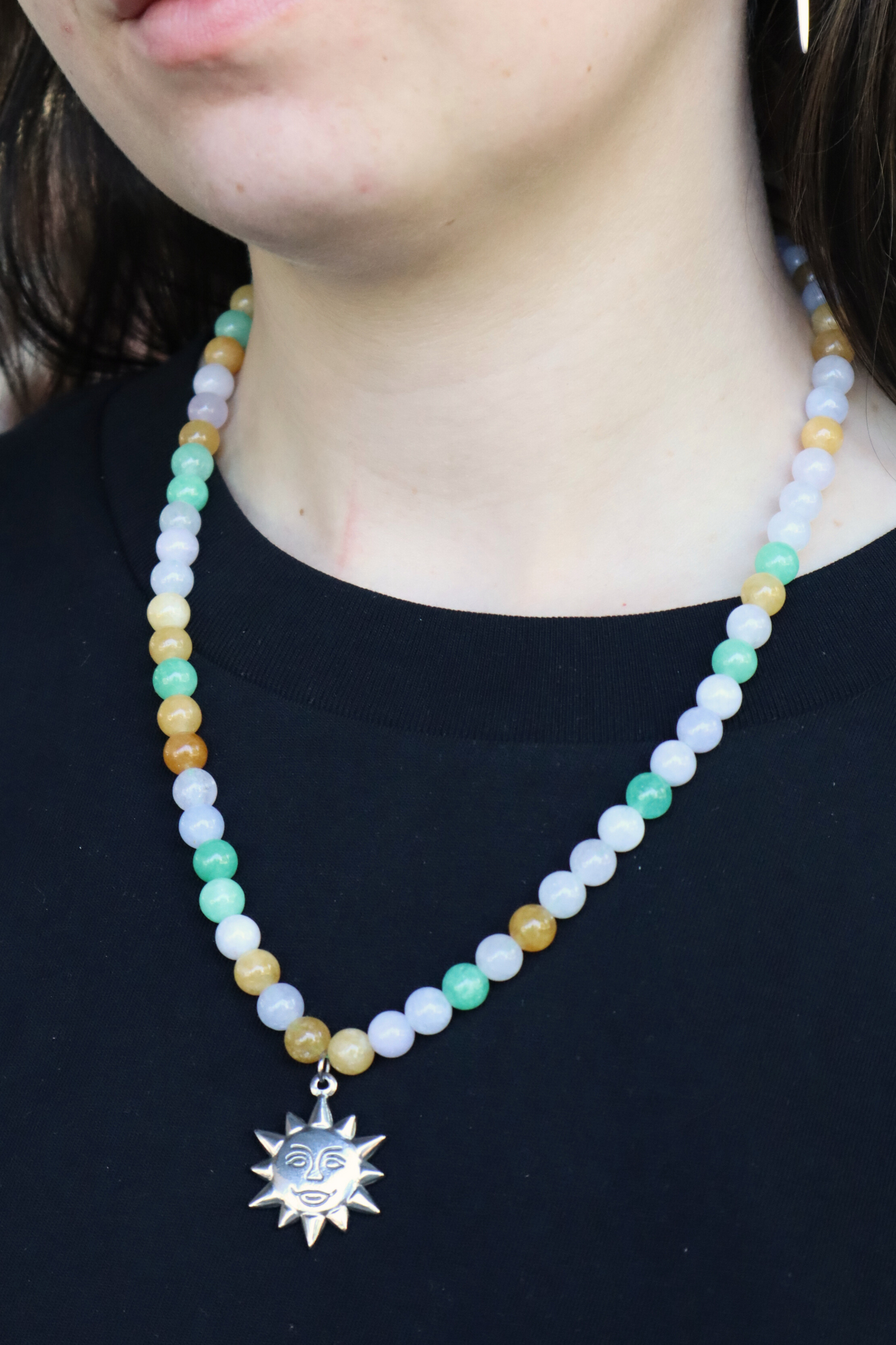 SUN BEADED NECKLACE (Lemon Lime)